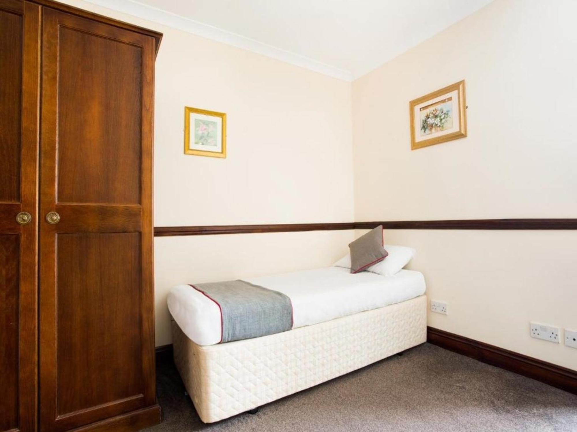 Brunel Inn Saltash Habitación foto