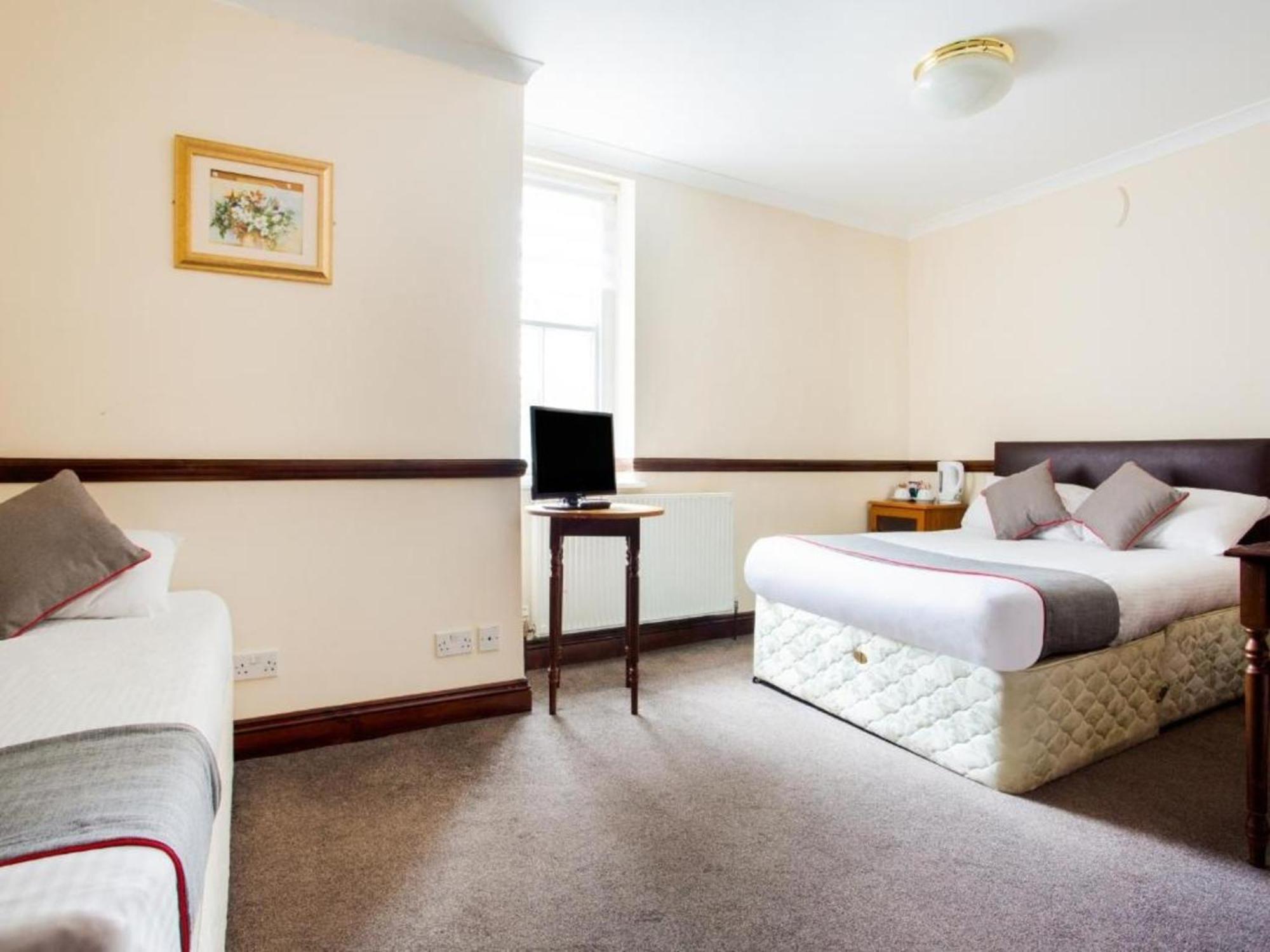 Brunel Inn Saltash Habitación foto