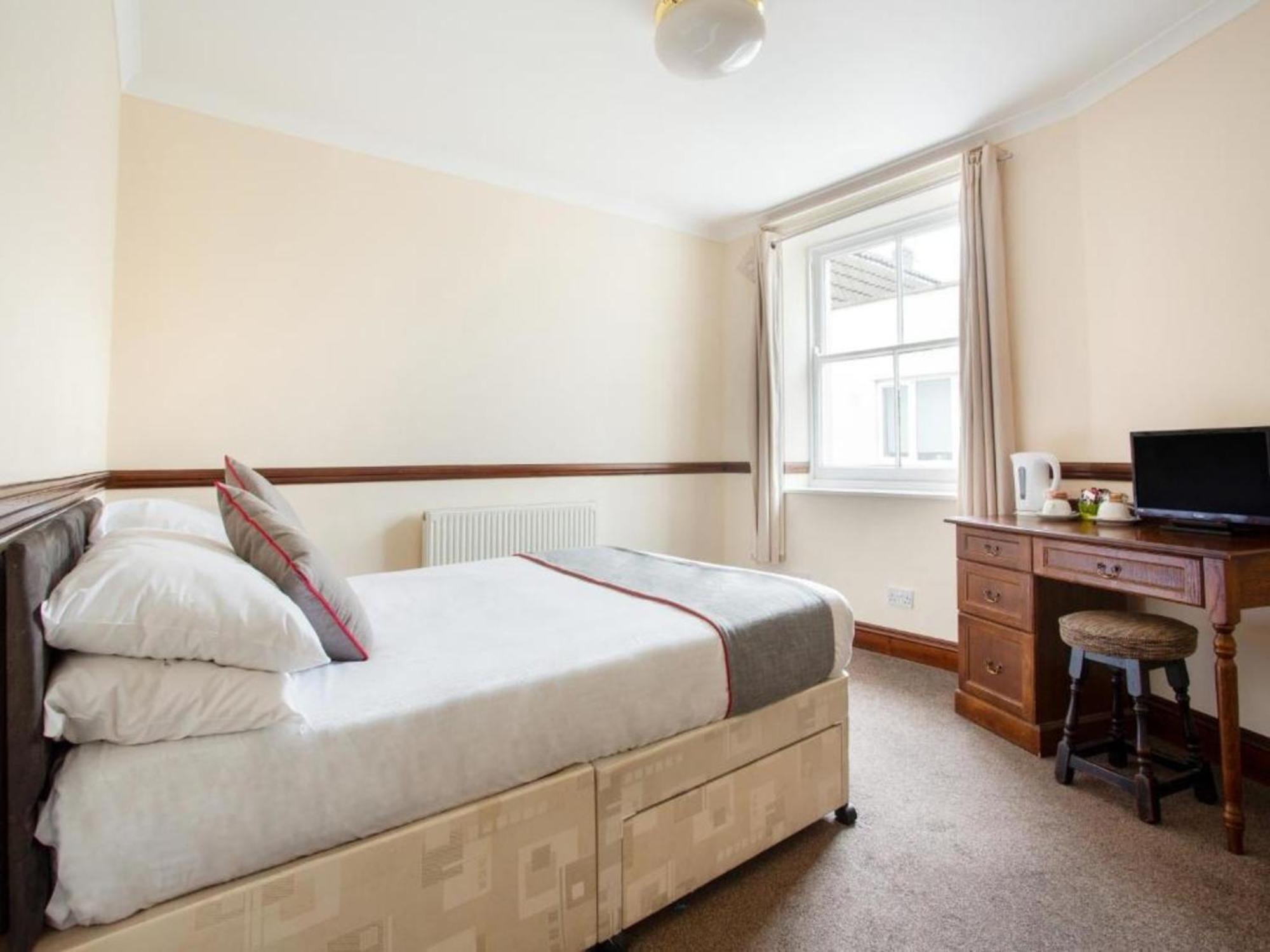 Brunel Inn Saltash Habitación foto
